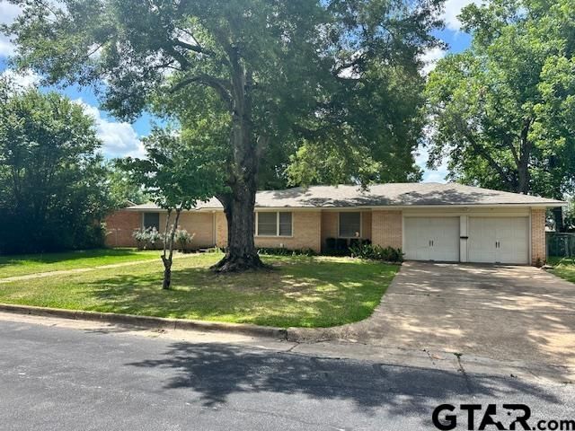 1803 Barbara St., Tyler, TX 75701