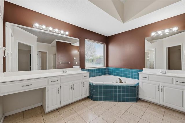 12308 Corrington Avenue, Grandview, MO 64030