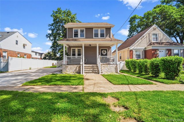 1315 6th Avenue, New Hyde Park, NY 11040