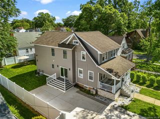 1315 6th Avenue, New Hyde Park, NY 11040