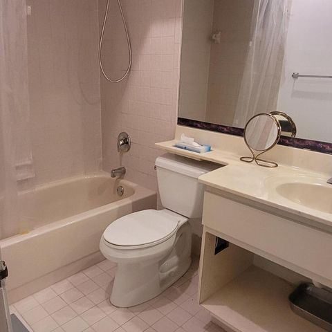 135 Meander Circle, Royal Palm Beach, FL 33411