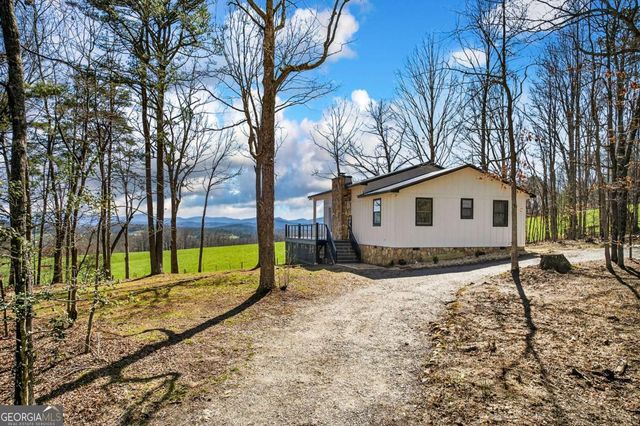 35 Laurel Mountain Estates Drive N, Blairsville, GA 30512