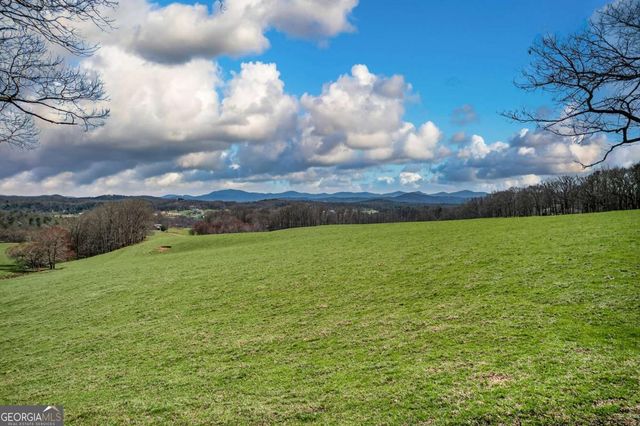 35 Laurel Mountain Estates Drive N, Blairsville, GA 30512