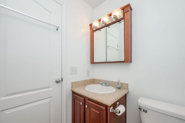 71 Eagle Drive, Rochester, NH 03868