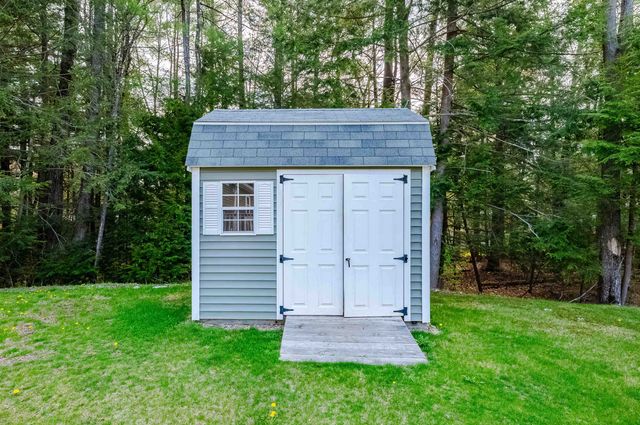 71 Eagle Drive, Rochester, NH 03868