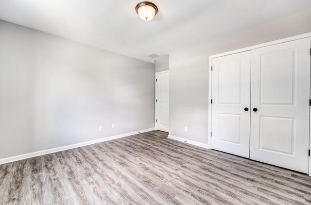 100 BLUE DR, Oakland, TN 38060