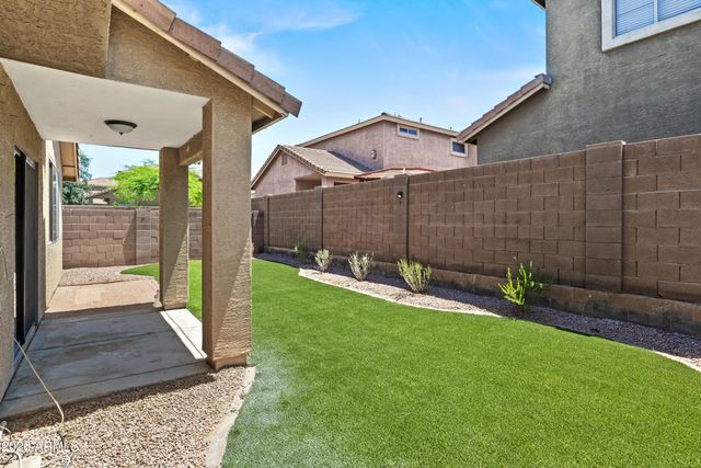 21827 N 40th Way, Phoenix, AZ 85050
