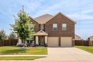 217 Hackney Street, Waxahachie, TX 75165