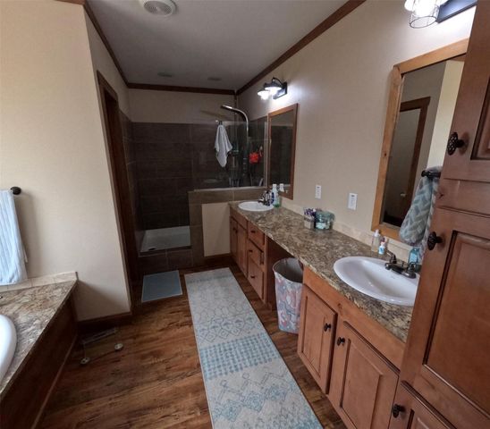 1385 Bego Road, Goliad, TX 77963