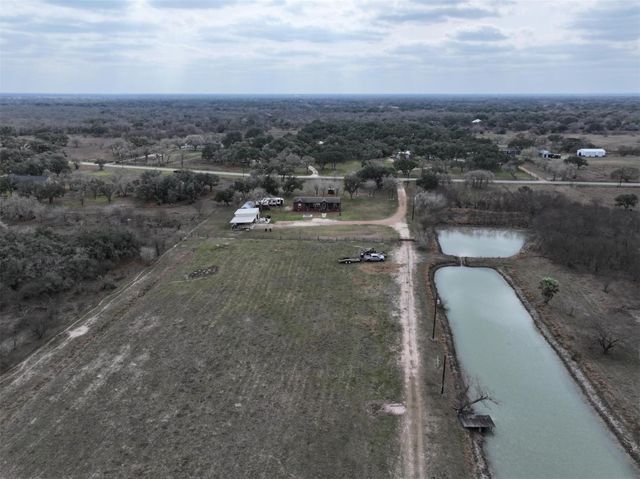 1385 Bego Road, Goliad, TX 77963