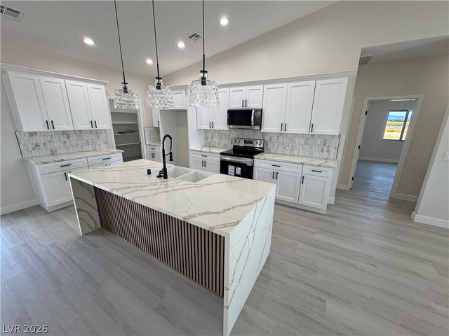 1671 Iguana Street, Pahrump, NV 89048