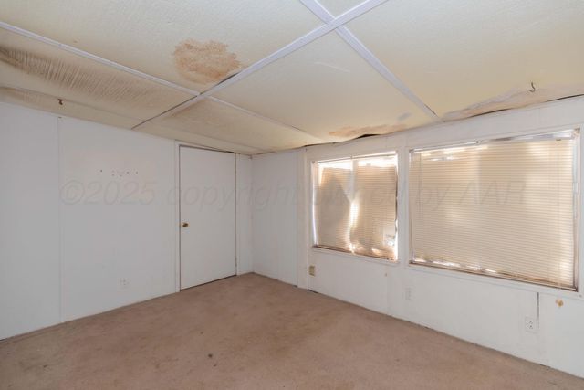 605 & 607 N Wall Street, Shamrock, TX 79079