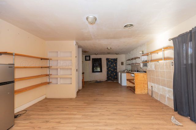 605 & 607 N Wall Street, Shamrock, TX 79079