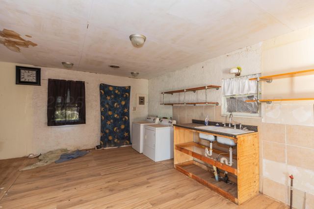 605 & 607 N Wall Street, Shamrock, TX 79079