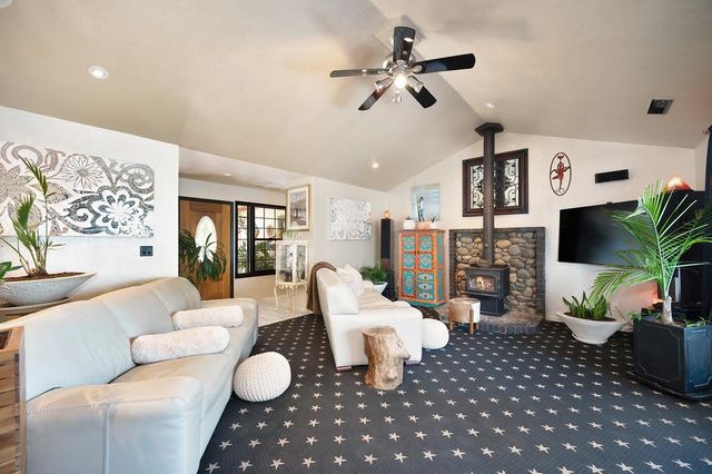 1700 Shadydale Ln, Placerville, CA 95667