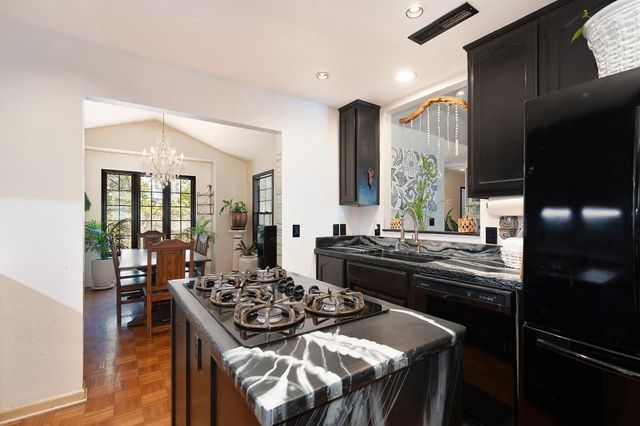 1700 Shadydale Ln, Placerville, CA 95667