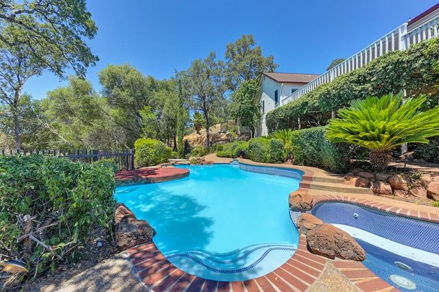 1700 Shadydale Ln, Placerville, CA 95667