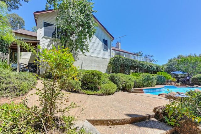 1700 Shadydale Ln, Placerville, CA 95667