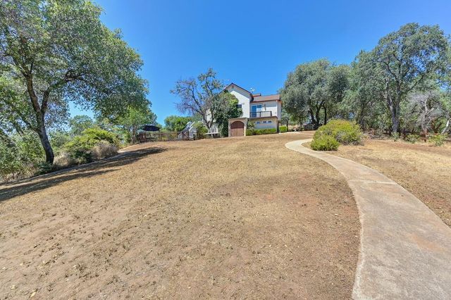 1700 Shadydale Ln, Placerville, CA 95667