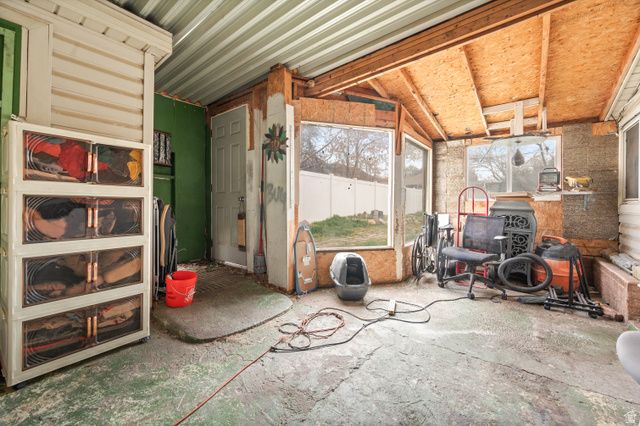 2352 E 3395 S, Salt Lake City, UT 84109