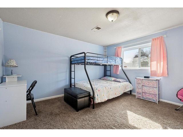 219 Dianna Dr, Lone Tree, CO 80124