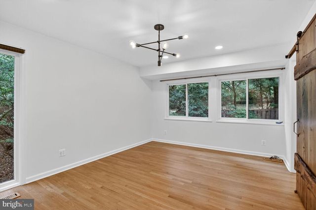 5 DON MILLS CT, Rockville, MD 20850