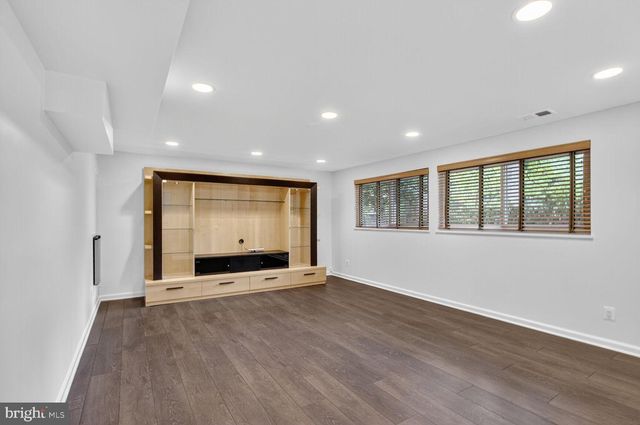 5 DON MILLS CT, Rockville, MD 20850