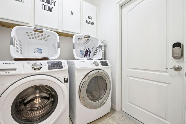 4071 OAKTREE DRIVE, Davenport, FL 33837