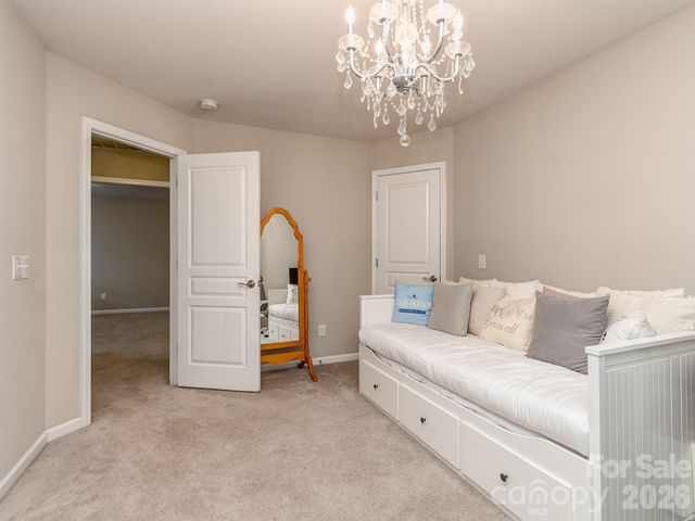 3831 Park South Station Boulevard, Charlotte, NC 28210