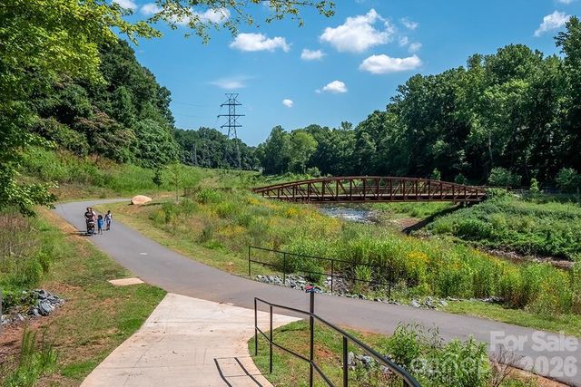 3831 Park South Station Boulevard, Charlotte, NC 28210