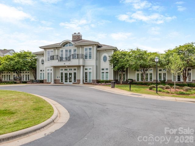 3831 Park South Station Boulevard, Charlotte, NC 28210
