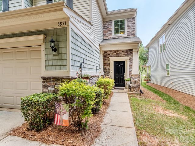 3831 Park South Station Boulevard, Charlotte, NC 28210