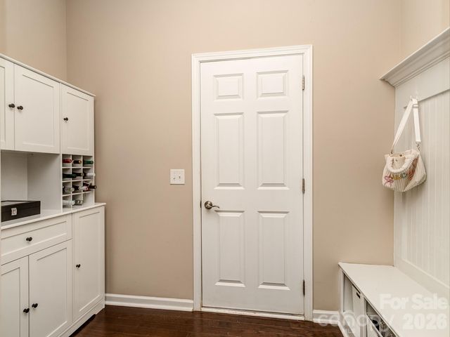3831 Park South Station Boulevard, Charlotte, NC 28210