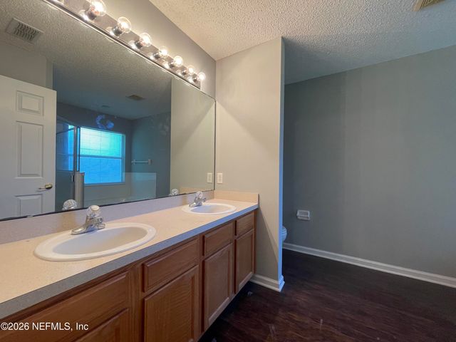 9374 DANIELS MILL Drive, Jacksonville, FL 32244