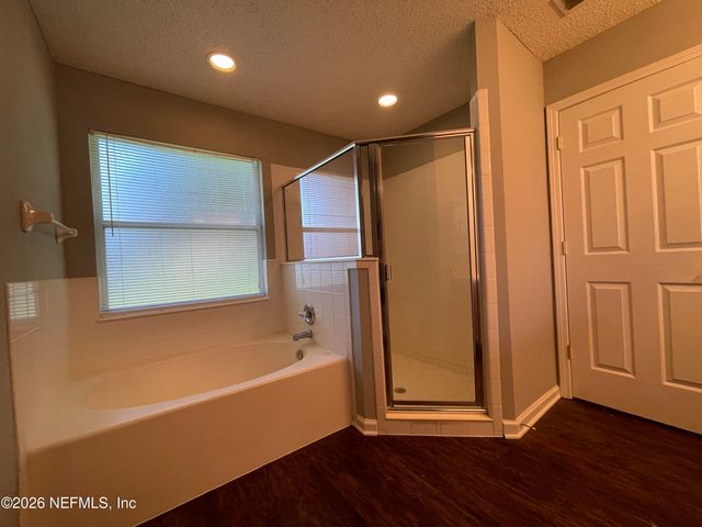 9374 DANIELS MILL Drive, Jacksonville, FL 32244