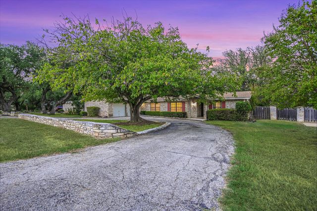 1004 Biscayne CV SW, Lakeway, TX 78734