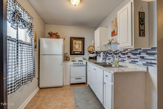 1634 Highland Street, Kingsport, TN 37664