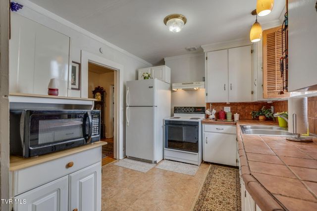 1634 Highland Street, Kingsport, TN 37664