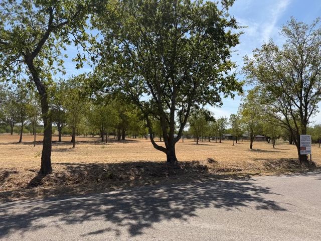 7732 County Road 912, Godley, TX 76044