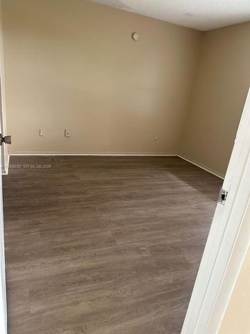 4481 W Mcnab Rd 37, Pompano Beach, FL 33069