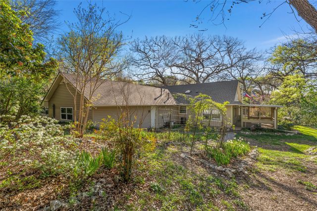 4505 Shady Glen Drive, Waco, TX 76708