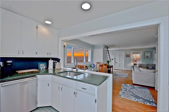 20 Omega Street, Stonington, CT 06378