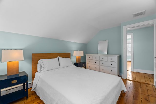 20 Omega Street, Stonington, CT 06378