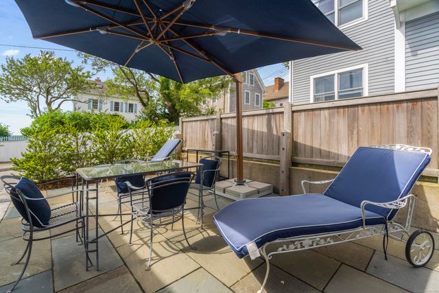 20 Omega Street, Stonington, CT 06378