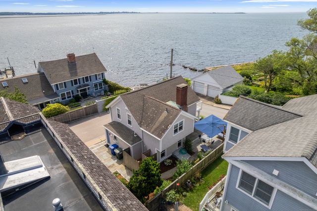 20 Omega Street, Stonington, CT 06378