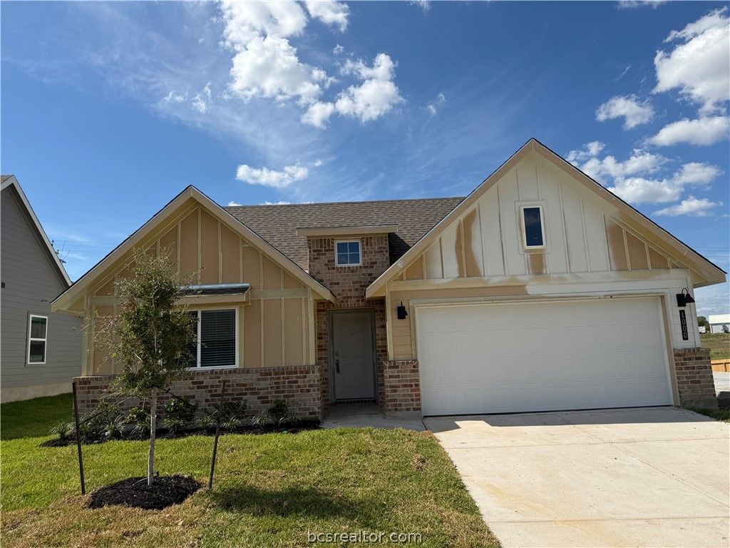 1000 Legrand Street, Brenham, TX 77833 — exterior