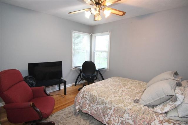 5525 Horton Street, Mission, KS 66202