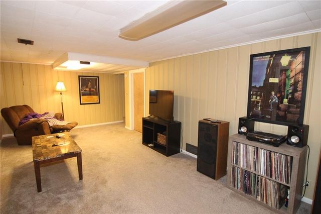 5525 Horton Street, Mission, KS 66202