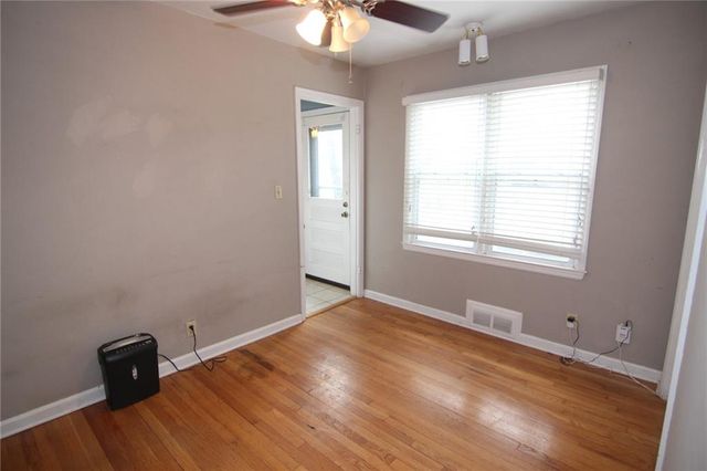 5525 Horton Street, Mission, KS 66202