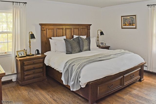 42 Melrose Dr, Chester Twp., NJ 07930